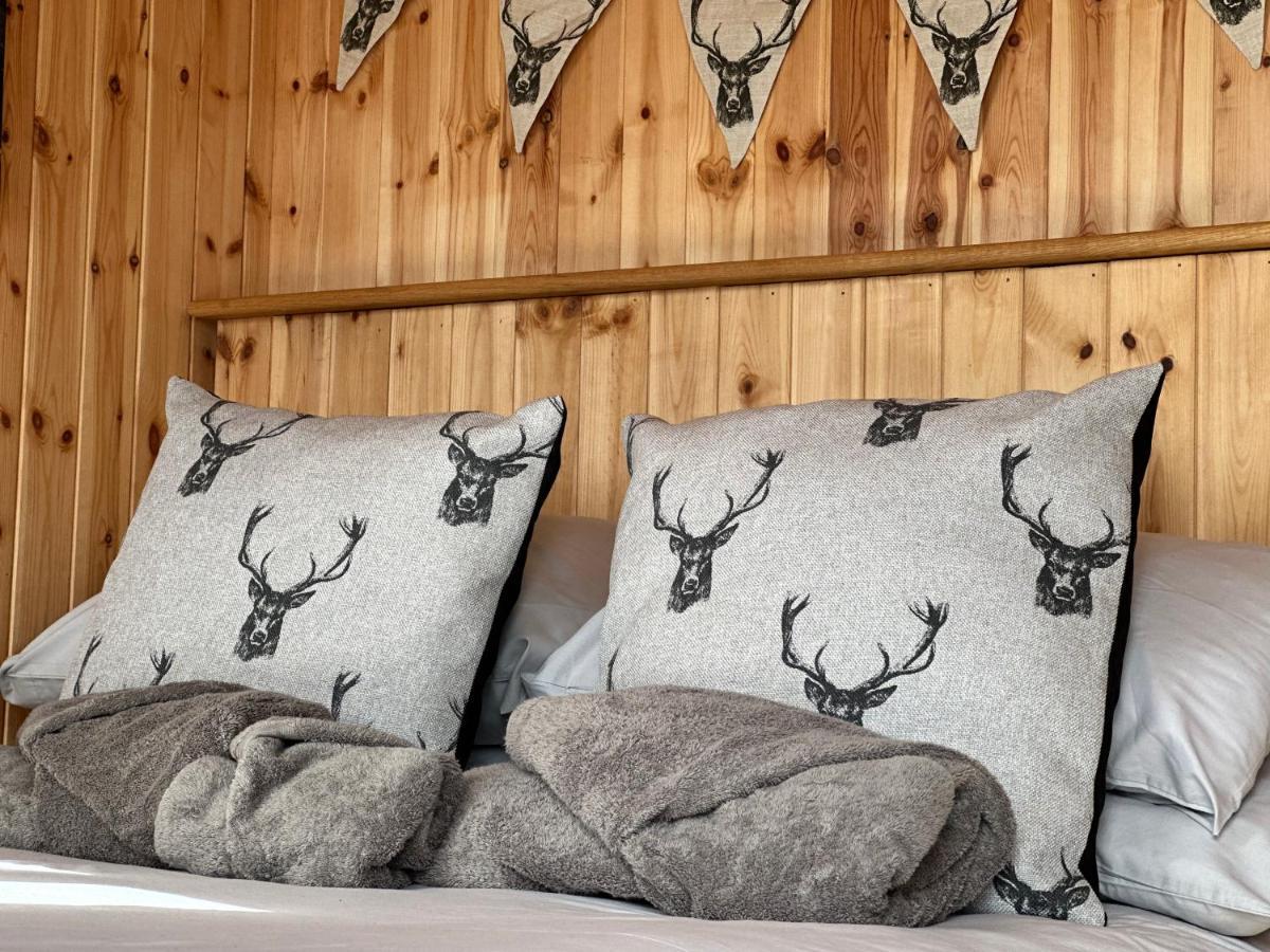 Отель Stags Hide Minwear Экстерьер фото